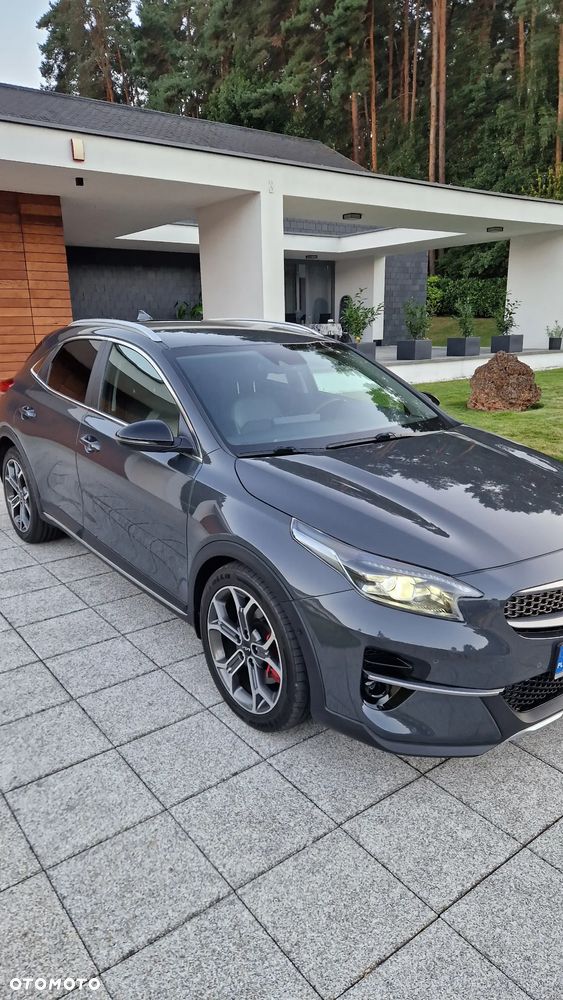 Kia XCeed 1.6 T-GDI Business Line DCT - 3