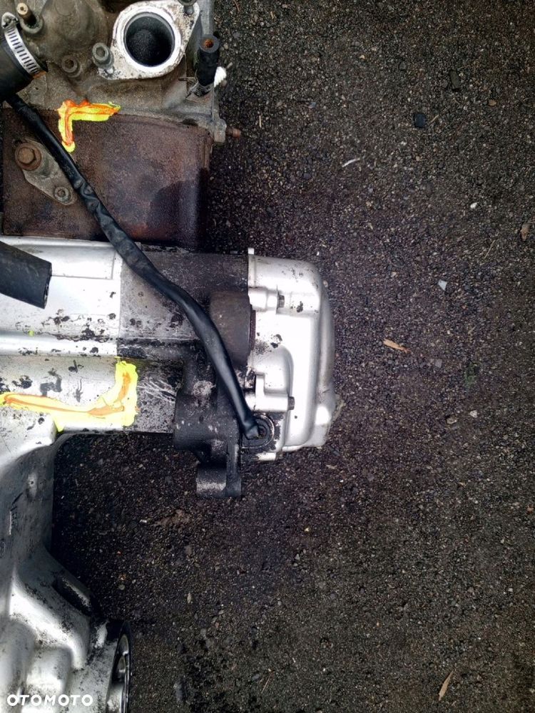 YAMAHA MAJESTY 250 DX SILNIK - 2