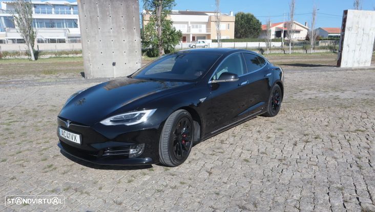 Tesla Model S Long Range AWD