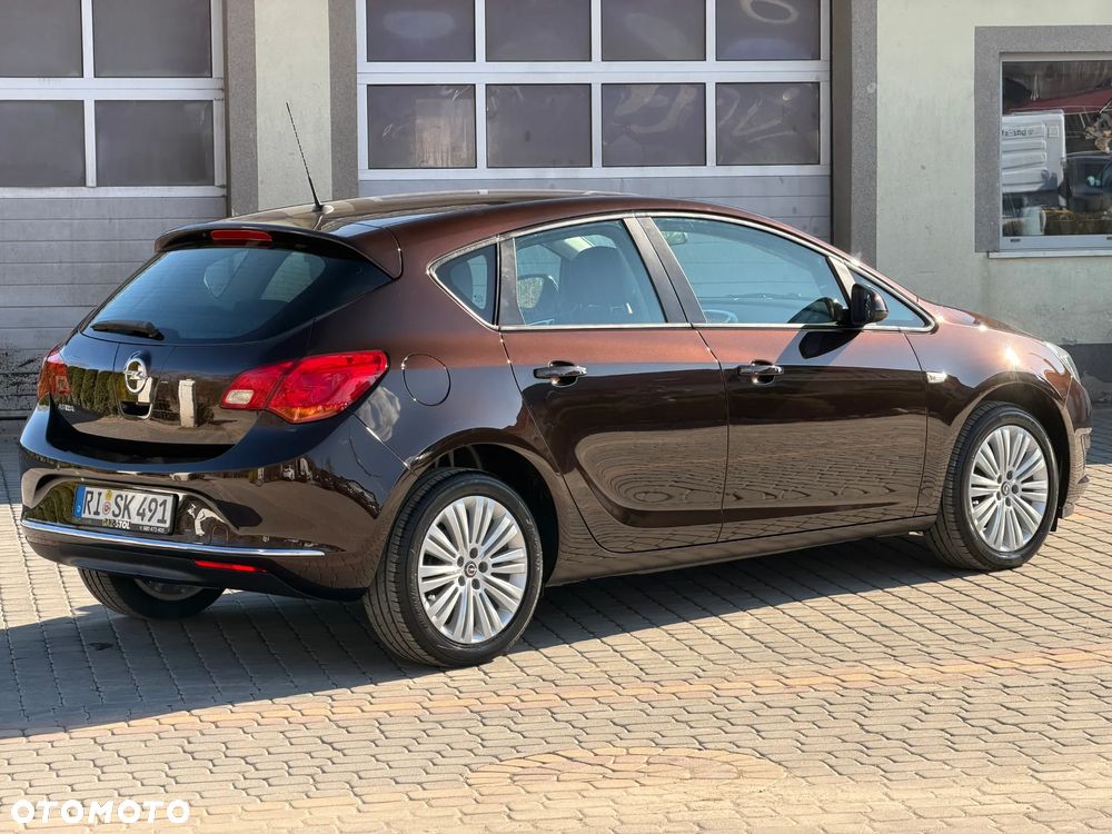 Opel Astra 1.6 Cosmo - 12