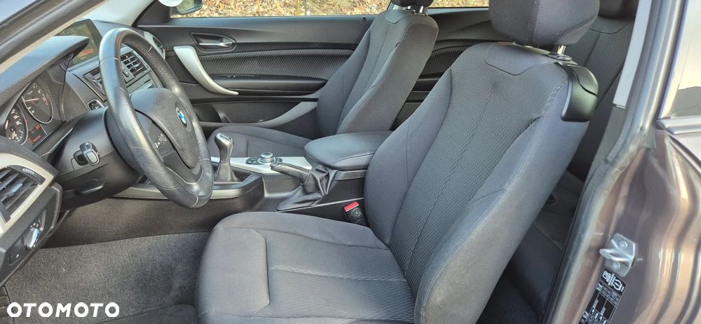 BMW Seria 1 116i - 11