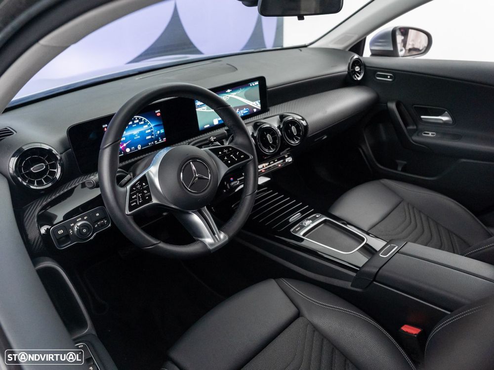 Mercedes-Benz A 200 Limousine d - 12