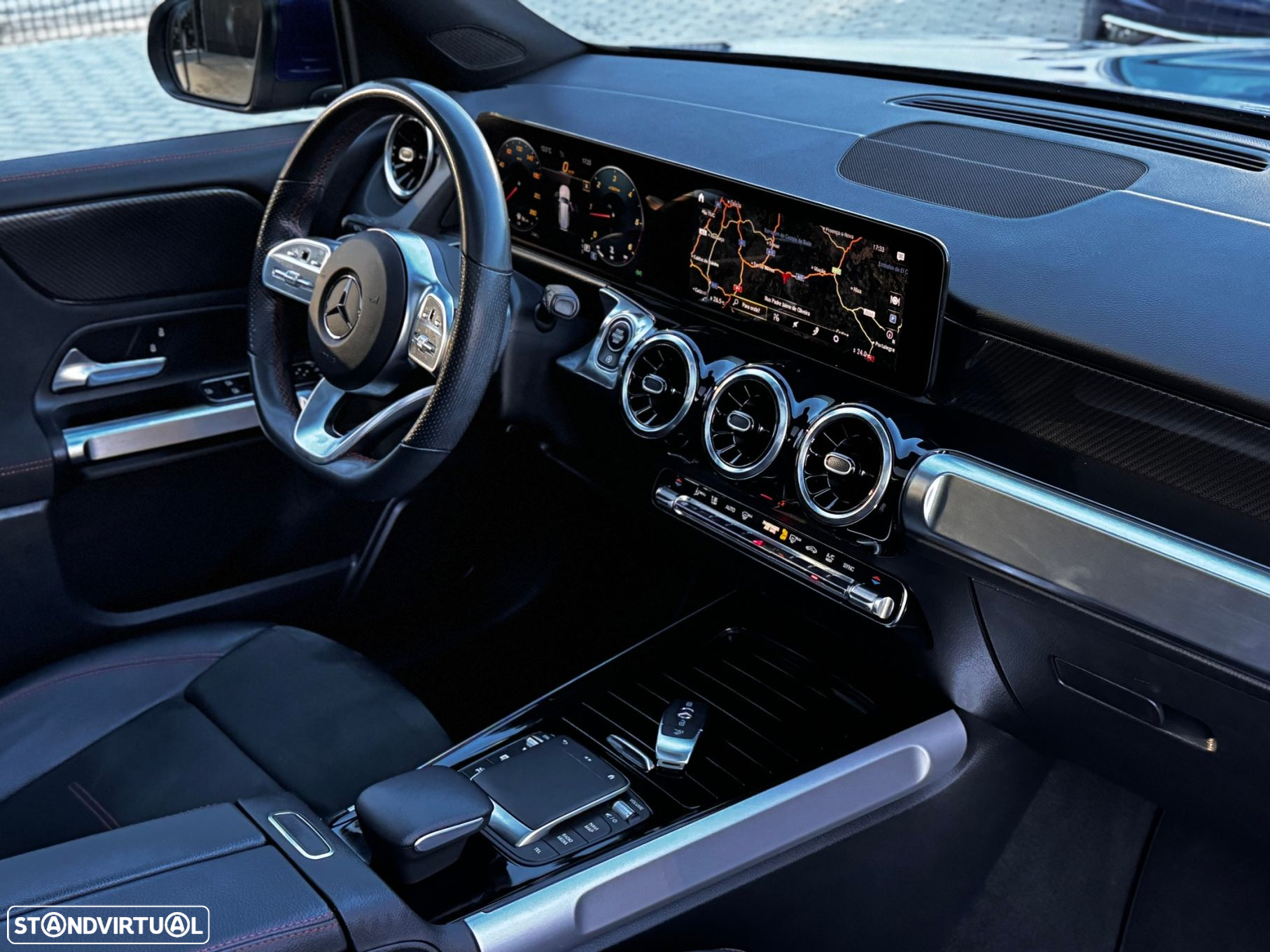 Mercedes-Benz GLB 200 d AMG Line - 13