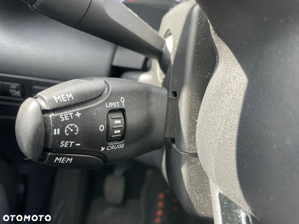 Citroën C3 Aircross 1.2 PureTech Shine Pack S&S - 21