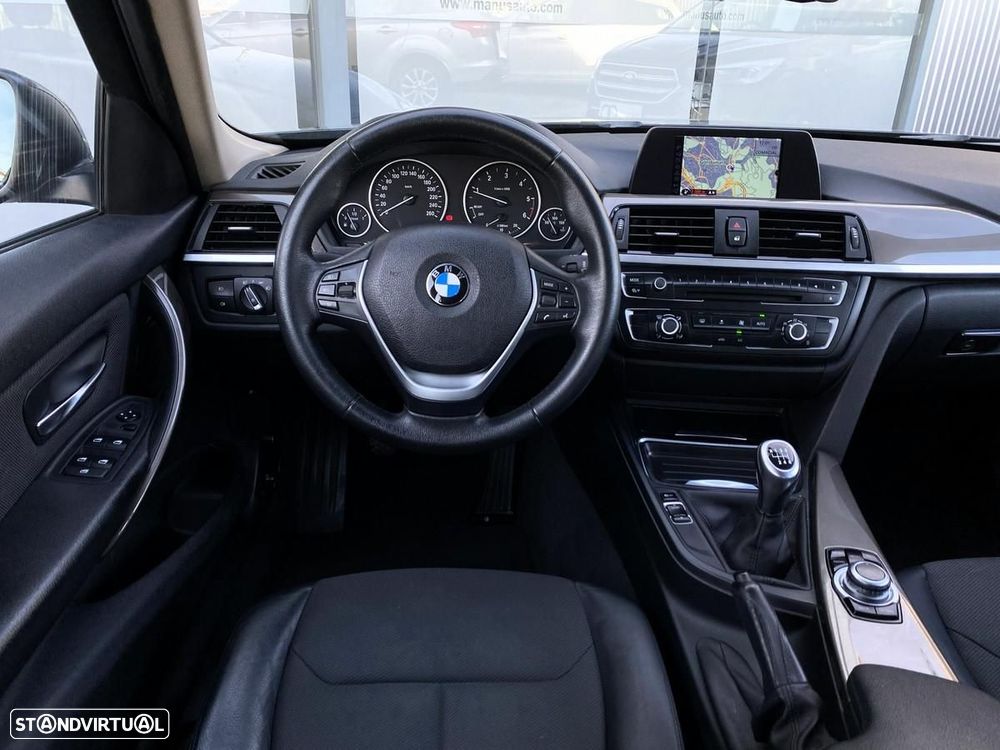 BMW 320 d EfficientDynamics Line Modern - 4