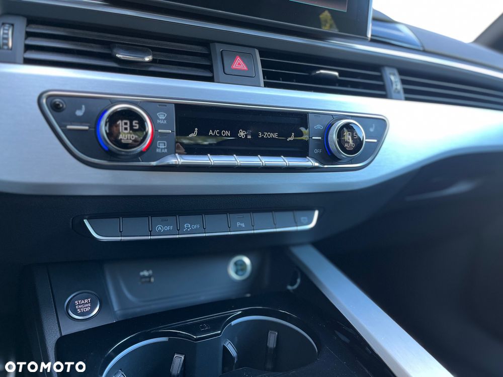 Audi A4 Limousine - 21