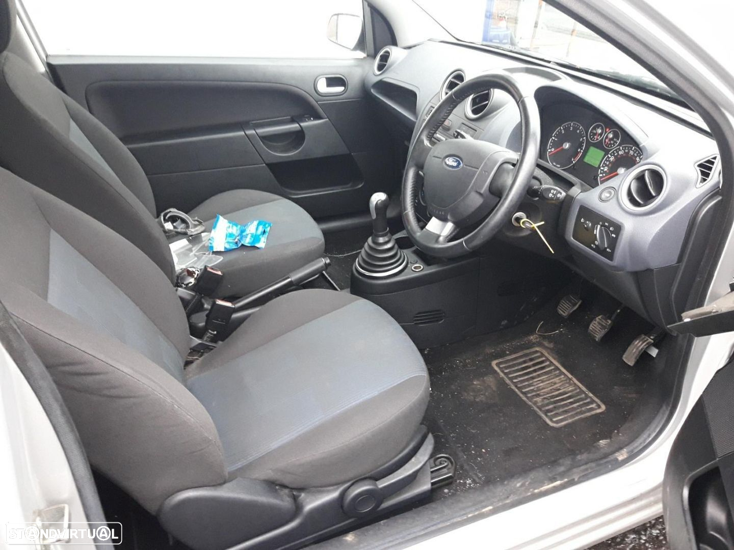 Ford Fiesta mk5 1.2i De 2007 Disponível Para Peças PARA CHOQUES DE TRAS VENDIDO - 5