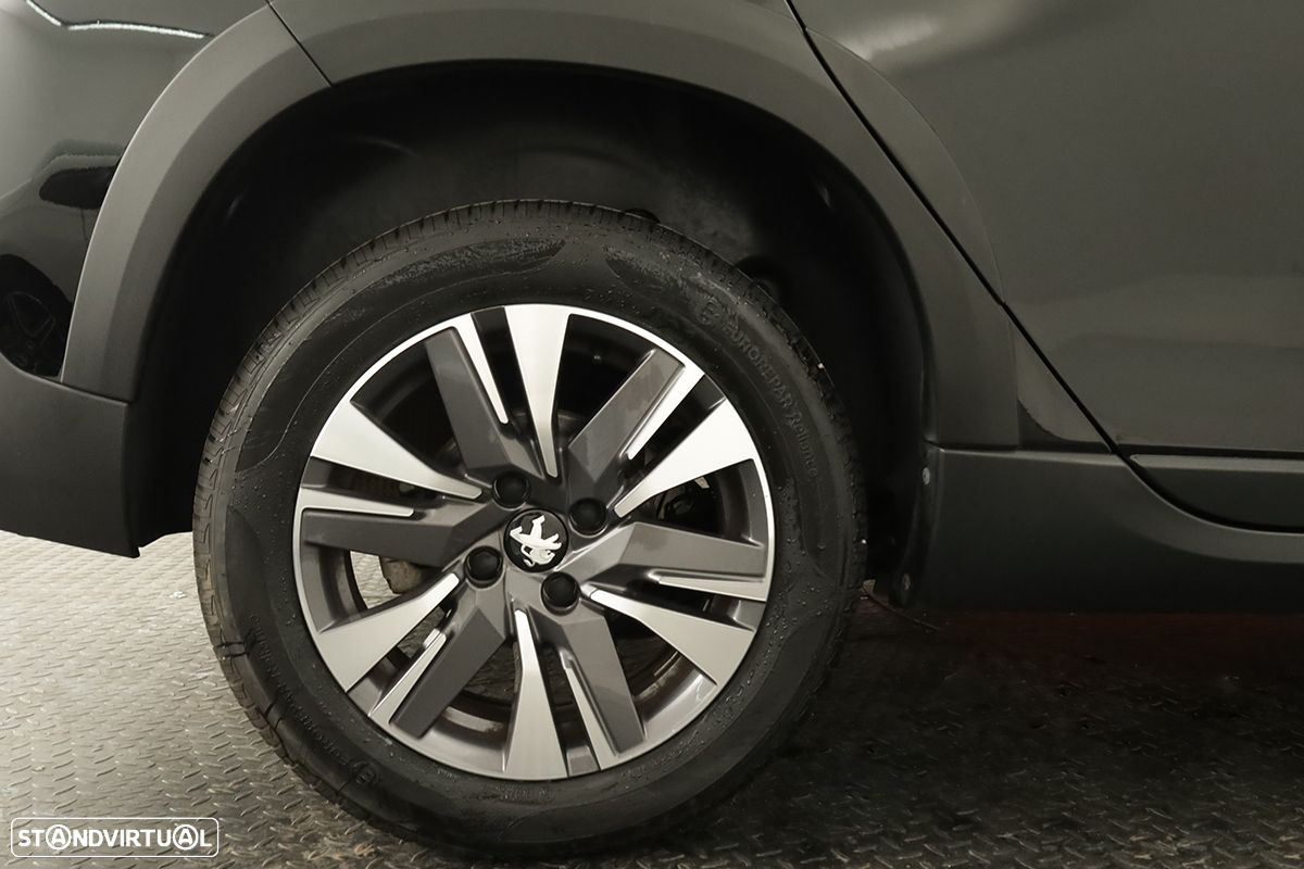 Peugeot 2008 1.2 PureTech Allure - 5