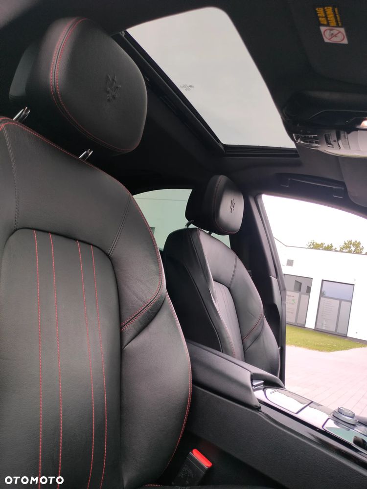 Maserati Ghibli - 21