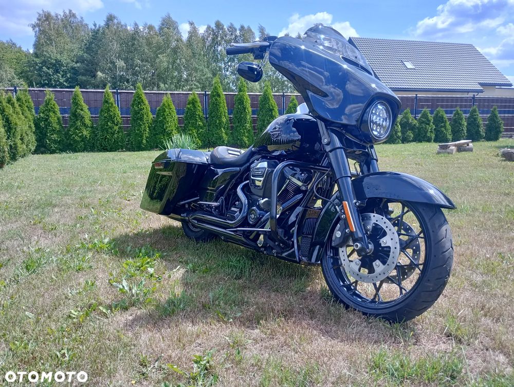 Harley-Davidson Touring Street Glide - 7