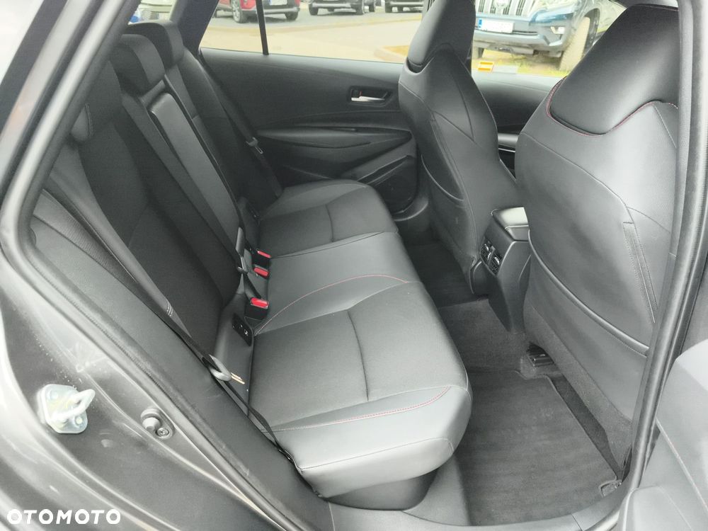 Toyota Corolla - 11
