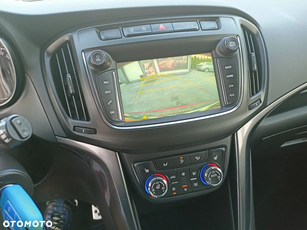 Opel Zafira - 27