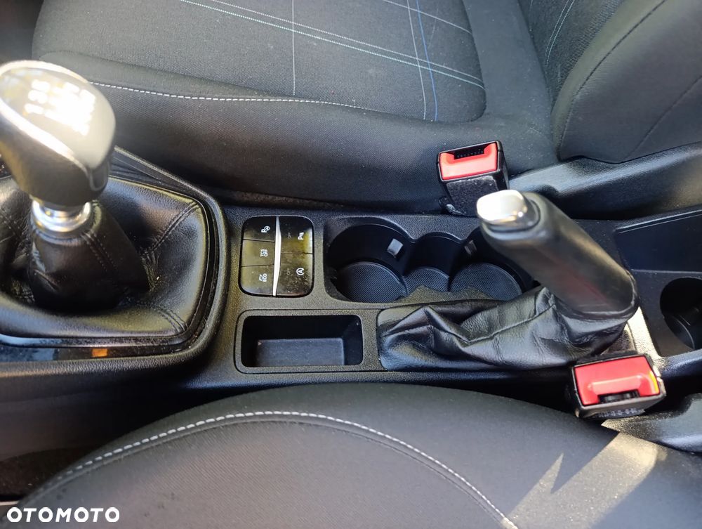 Ford Fiesta 1.5 TDCi Connected - 31