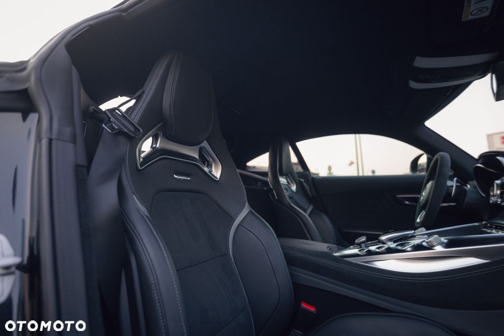 Mercedes-Benz AMG GT Speedshift DCT 7G Night Edition - 16
