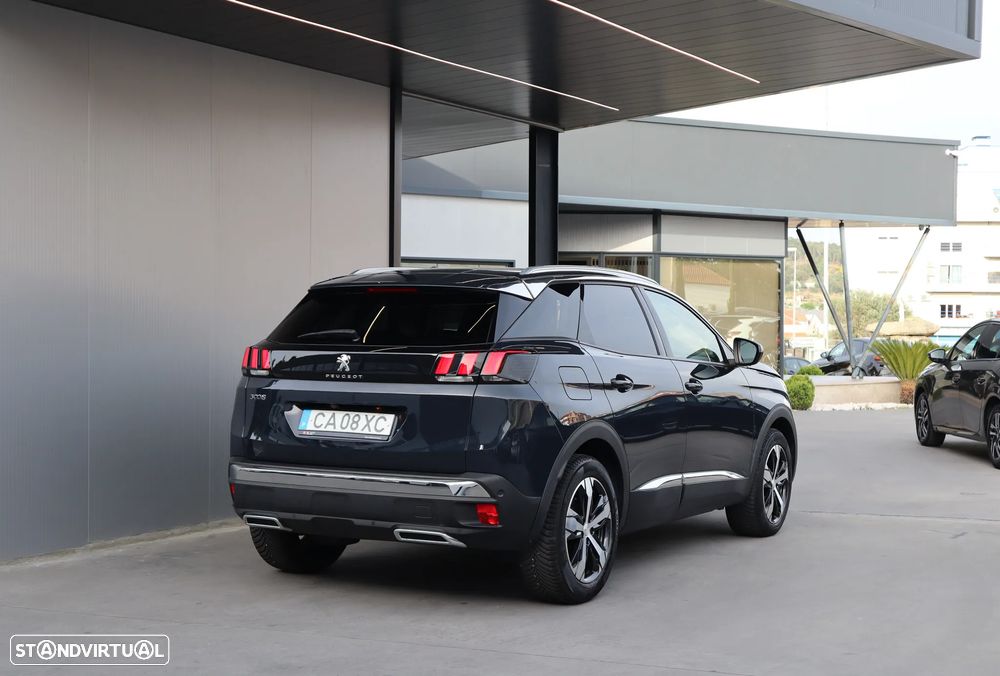 Peugeot 3008 PureTech 130 Stop & Start GPF EAT8 Roadtrip - 3