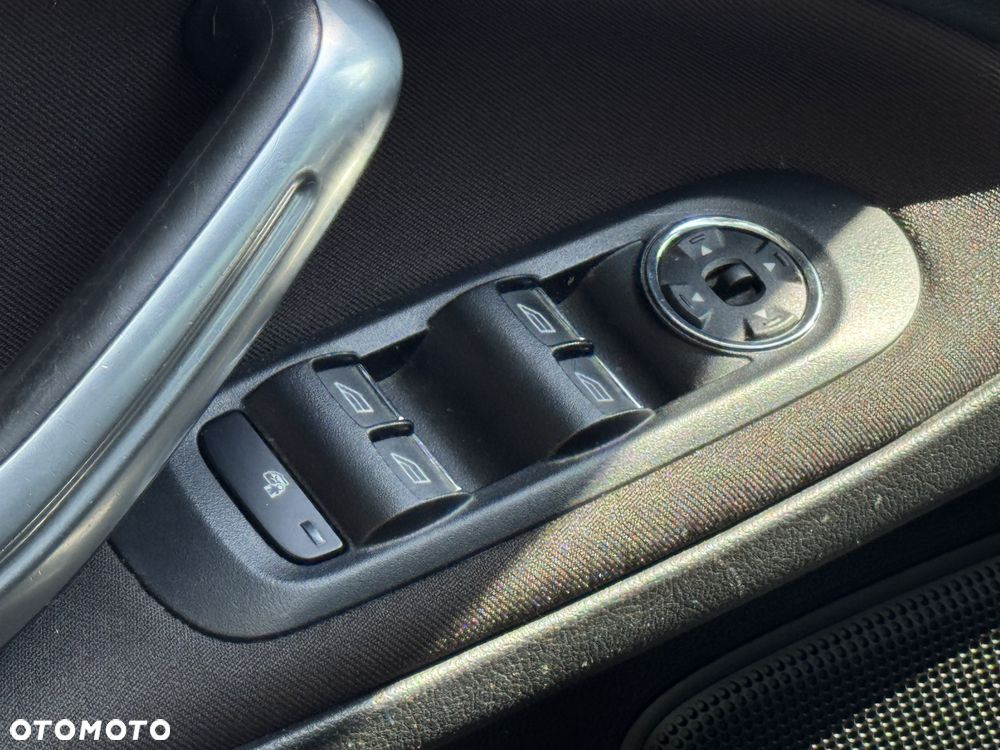 Ford S-Max - 30
