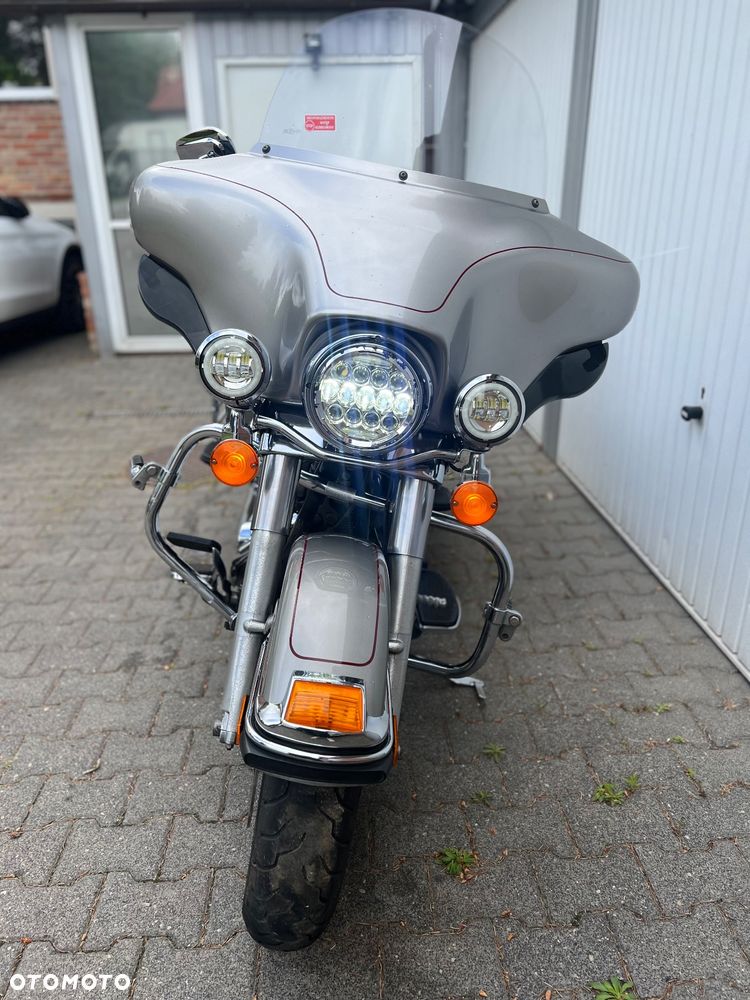 Harley-Davidson Touring Electra Glide - 6