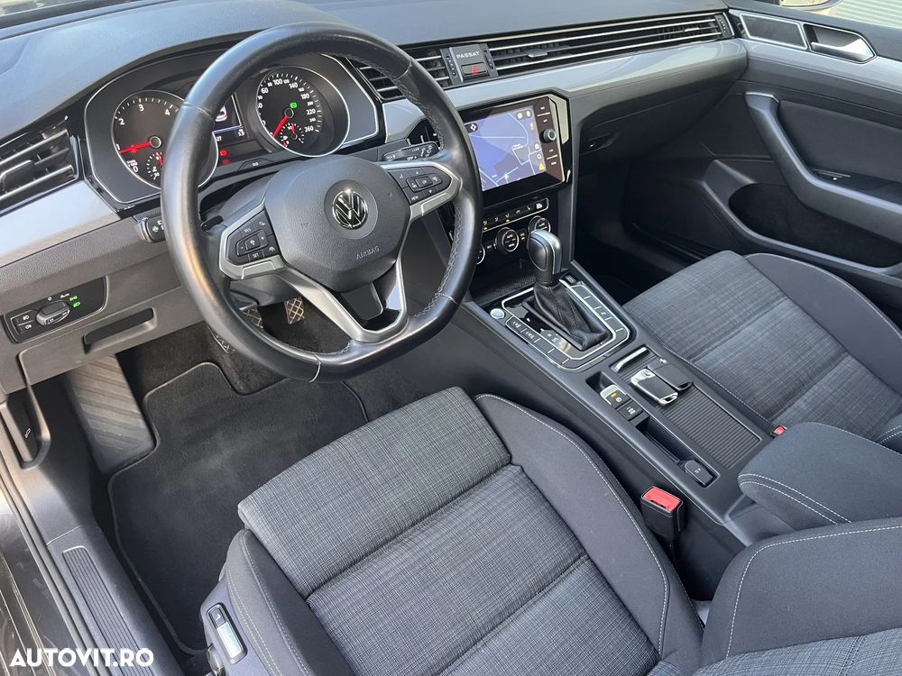 VOLKSWAGEN Passat 2020 — imagine 19