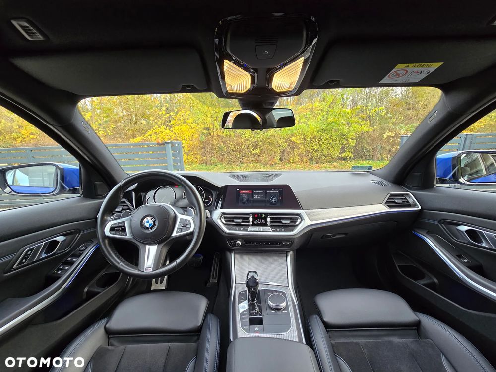 BMW Seria 3 330i M Sport sport - 8