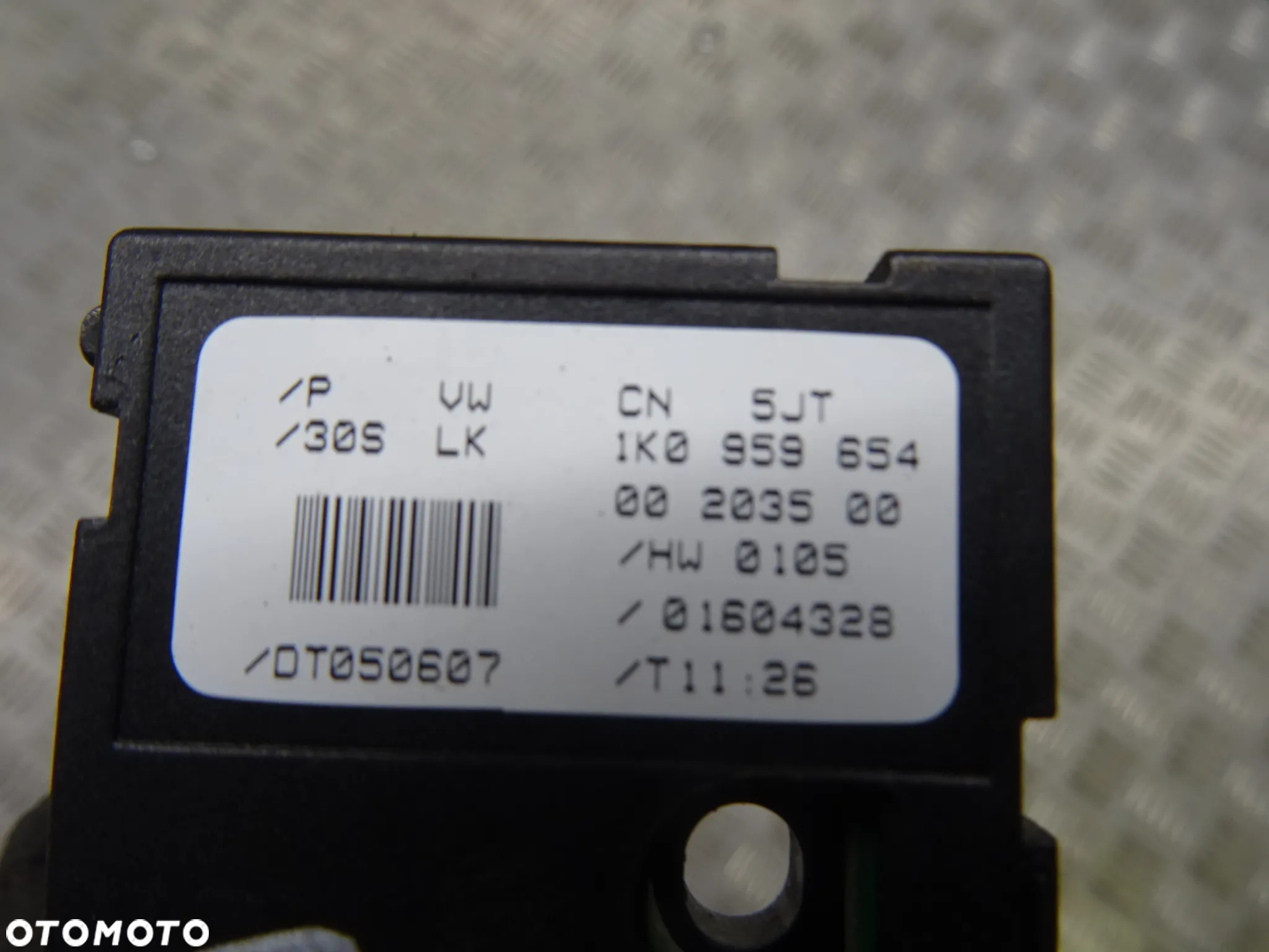 VW GOLF V 1.9TDI CZUJNIK KĄTA SKRĘTU 00203500 - 9