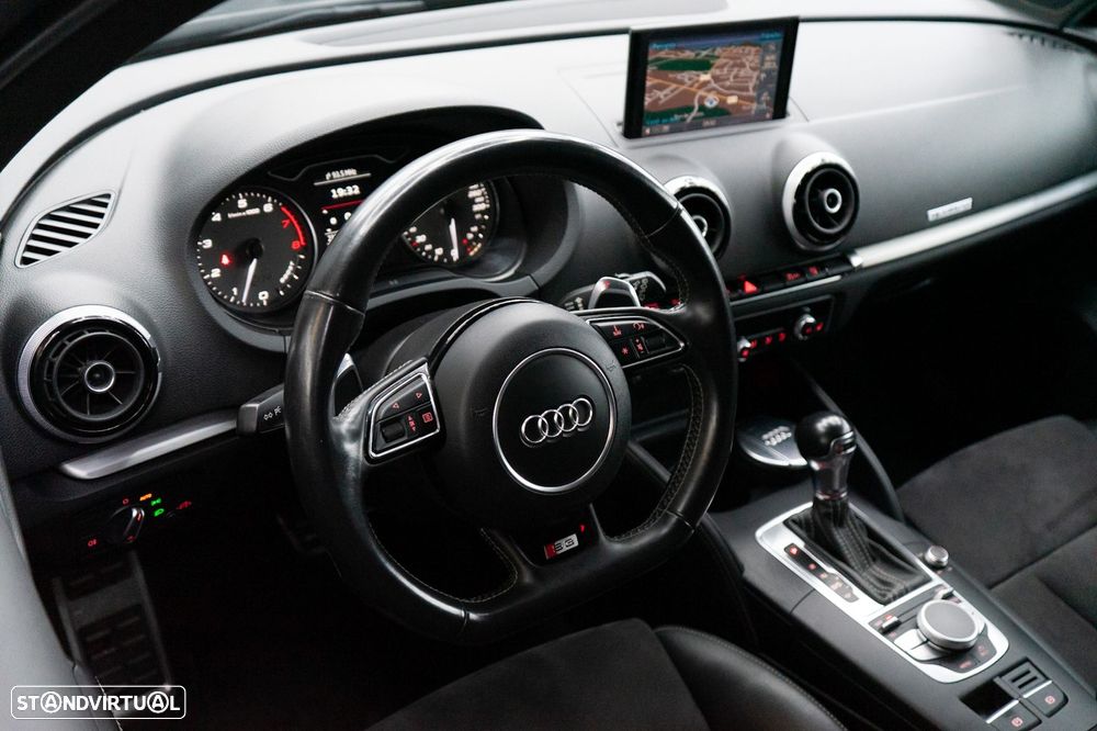 Audi S3 Sportback 2.0 TFSi quattro S tronic - 44