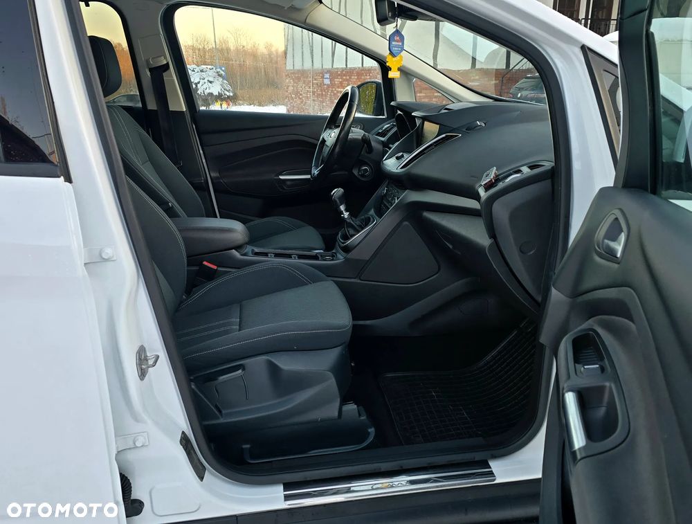 Ford C-MAX 1.5 TDCi Titanium - 12