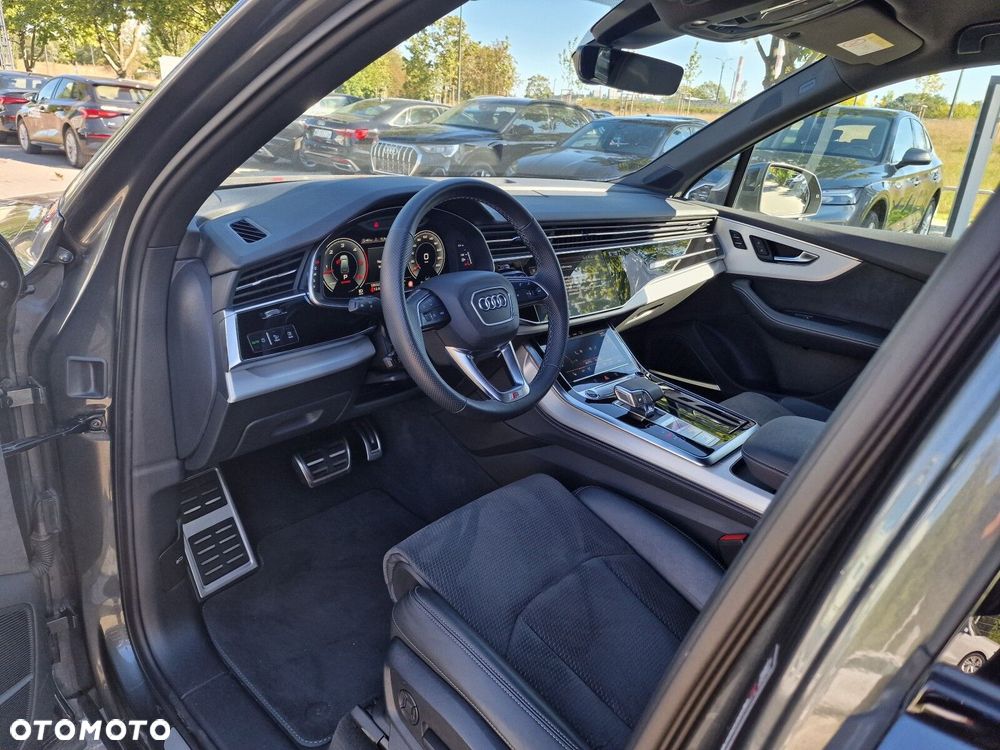 Audi Q7 - 11