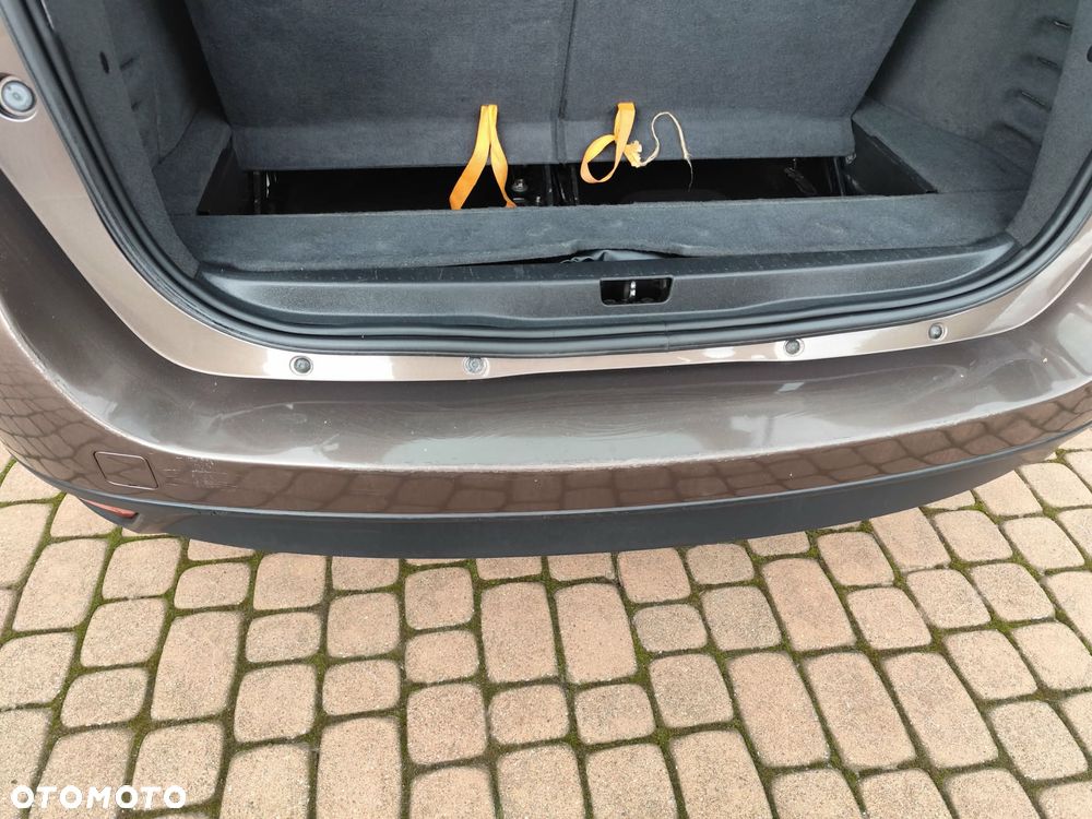 Renault Grand Scenic Gr 1.9 dCi Emotion - 12
