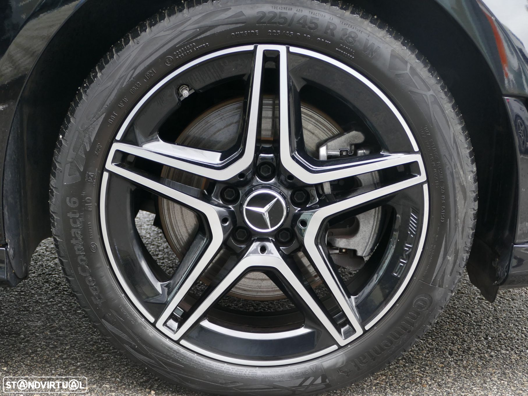 Mercedes-Benz A 250 e AMG Line - 5