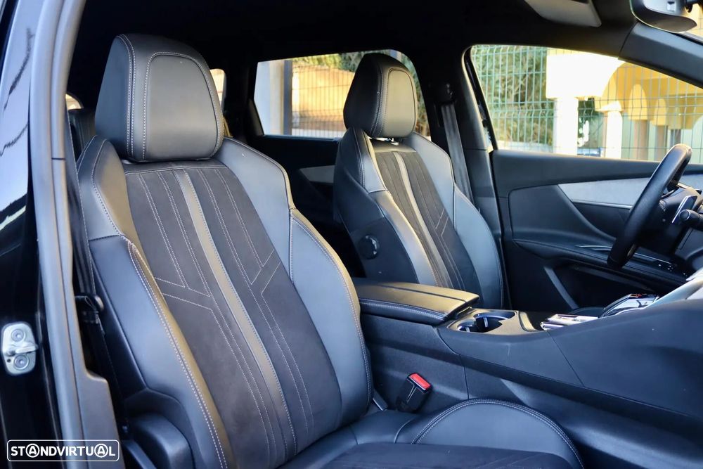 Peugeot 5008 1.2 PureTech GT EAT8 - 23