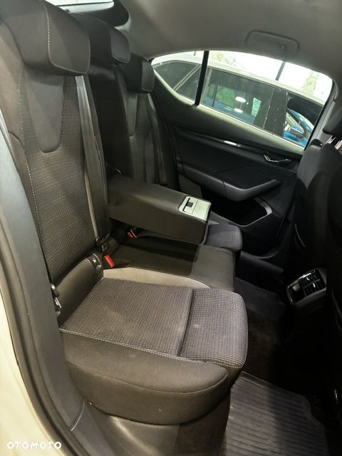Skoda Octavia 2.0 TDI Ambition DSG - 13
