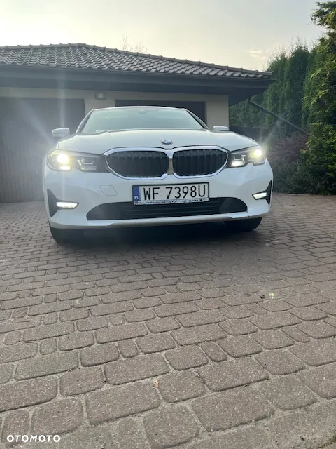BMW Seria 3 320i - 2