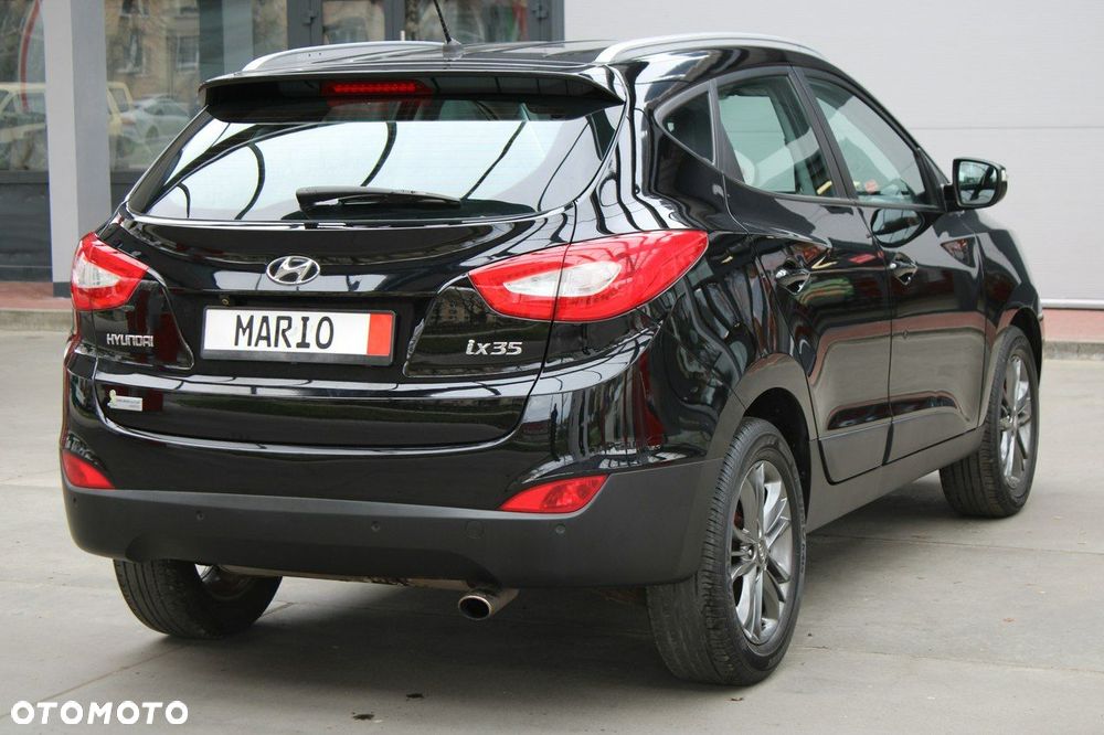 Hyundai ix35 1.6 2WD Fifa World Cup Edition - 4