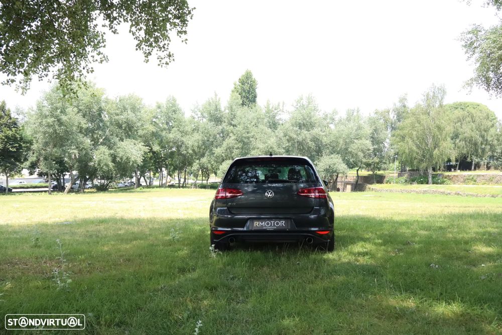 VW Golf 2.0 TSi GTi Performance - 4