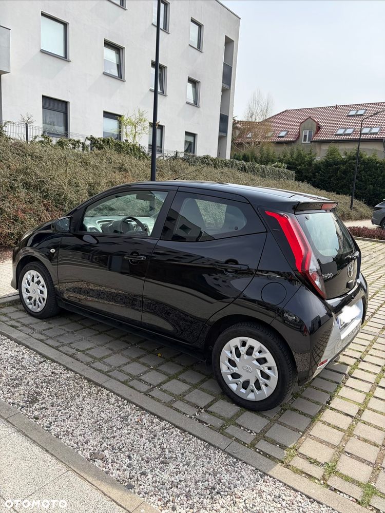 Toyota Aygo x-play - 5