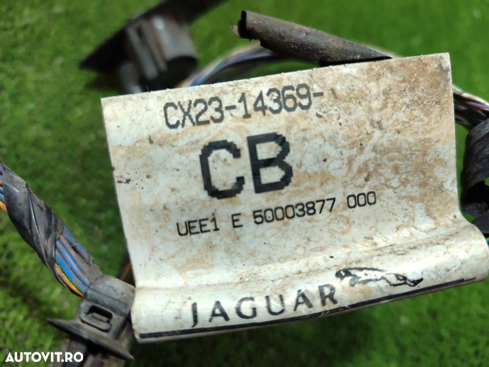 SENZORI PARCARE FATA JAGUAR XF S PREMI 2013 3.0 DIESEL COD OEM CX23-14369-CB / AH42-15K859-AB / BERLINA 2009-2015 - 2