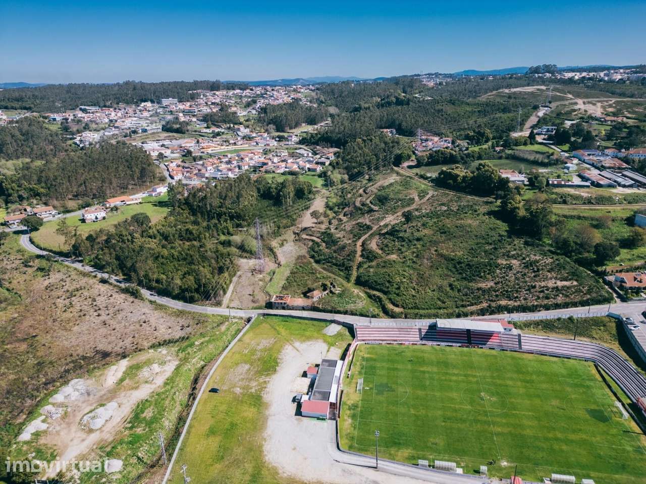 Terreno com ruina para venda em São João de Ver - Grande imagem: 4/4