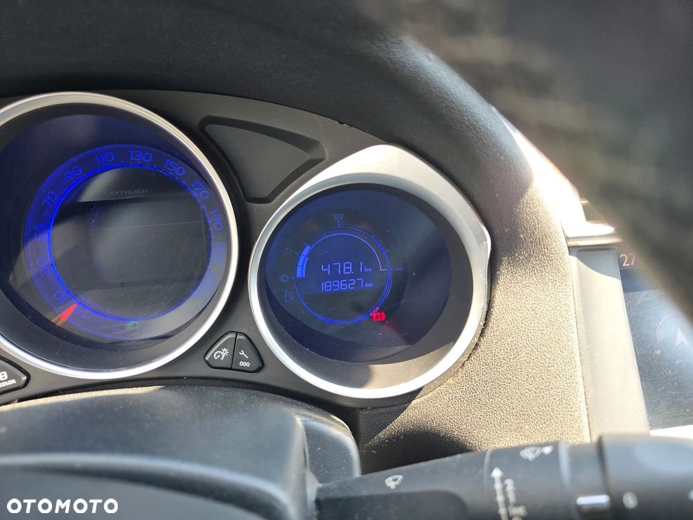 Citroën C4 1.6 HDi Exclusive - 11