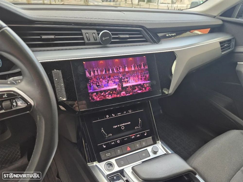 Audi e-tron 55 quattro Advanced - 20