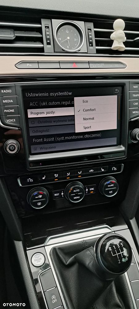 Volkswagen Passat Variant - 35