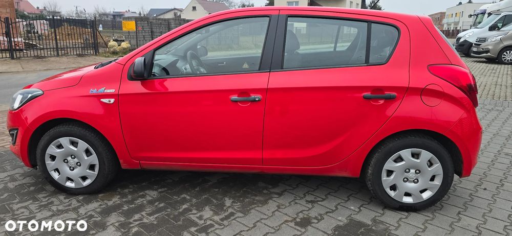 Hyundai i20 1.1 CRDi - 8