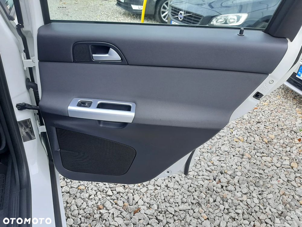 Volvo V50 D2 Kinetic - 22