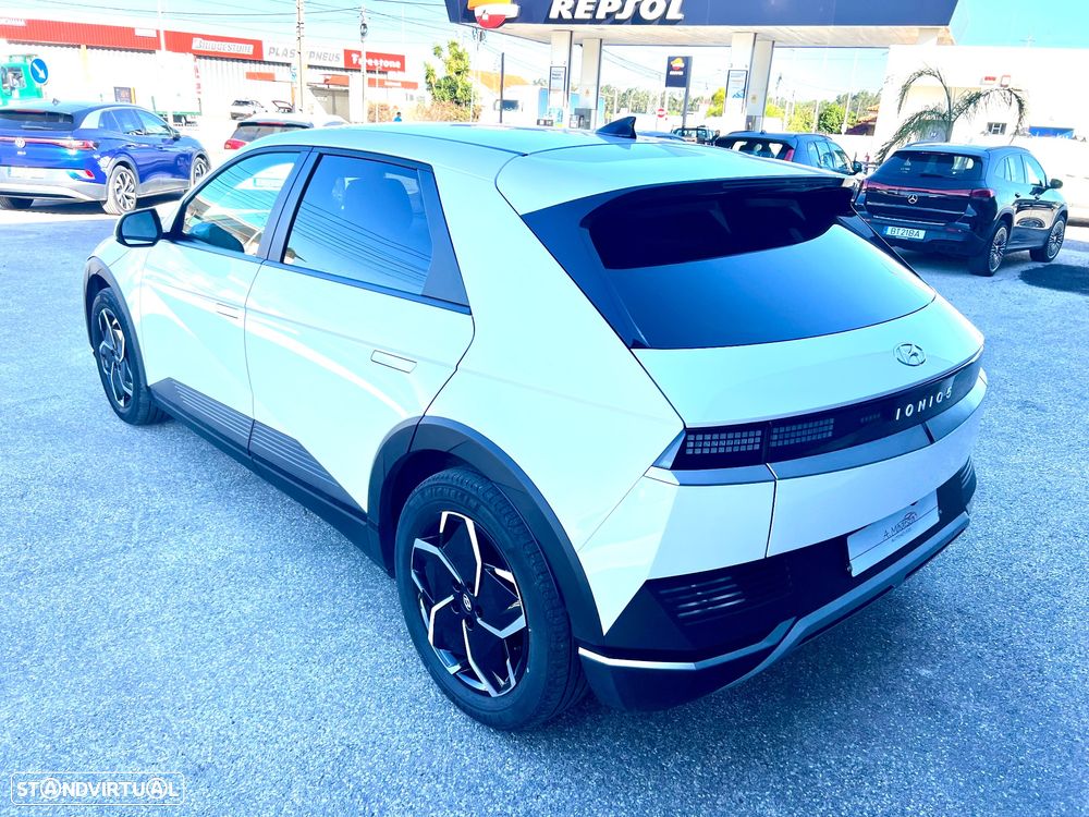 Hyundai Ioniq 5 73kWh Vanguard - 11