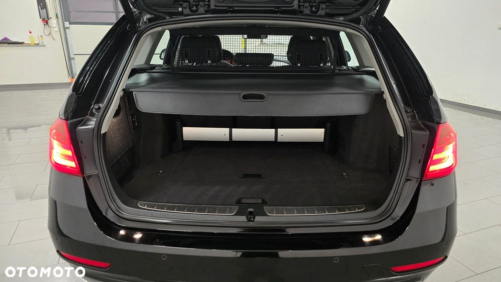 BMW Seria 3 320d Efficient Dynamics Luxury Line - 10