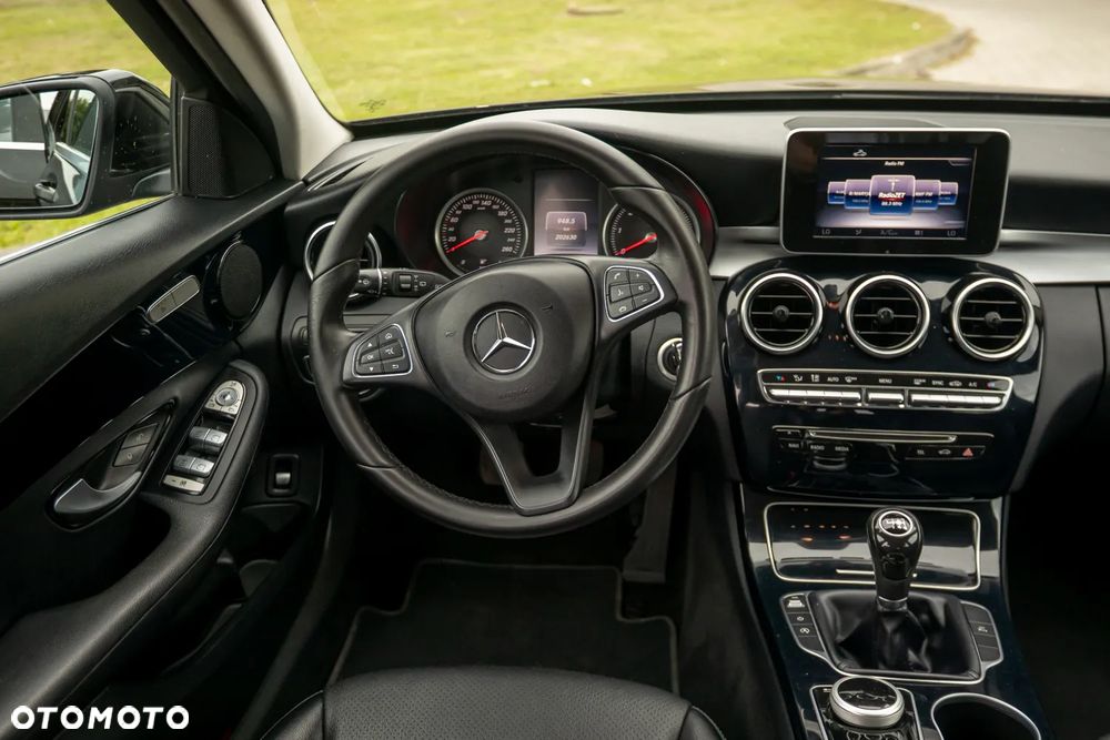 Mercedes-Benz Klasa C 200 (BlueTEC) d - 34