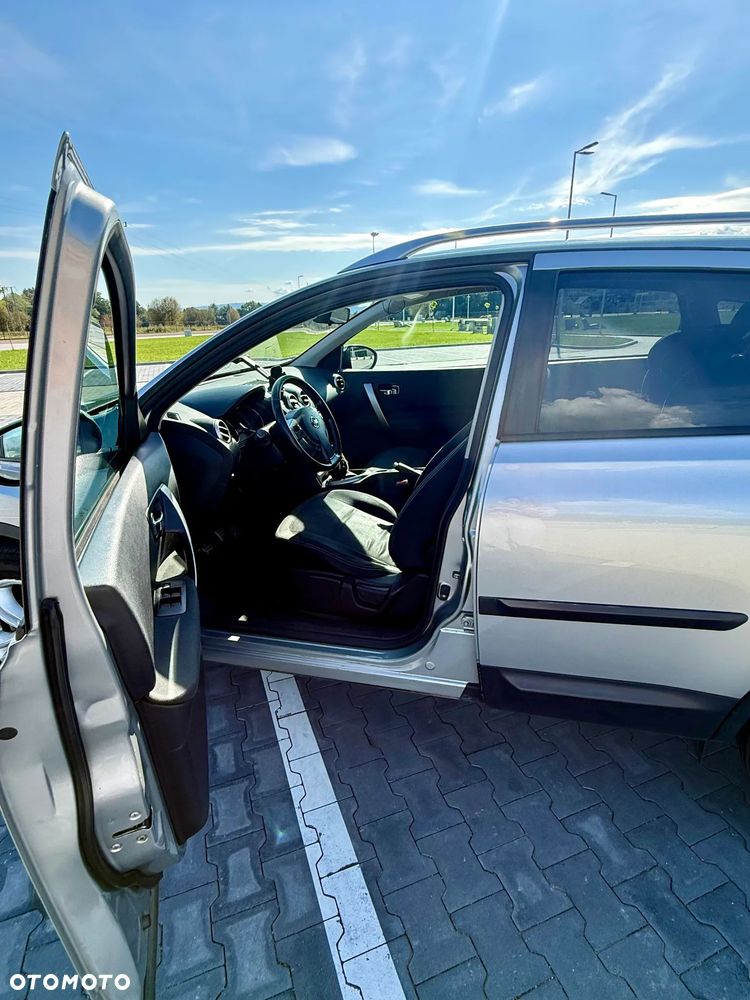 Nissan Qashqai - 10