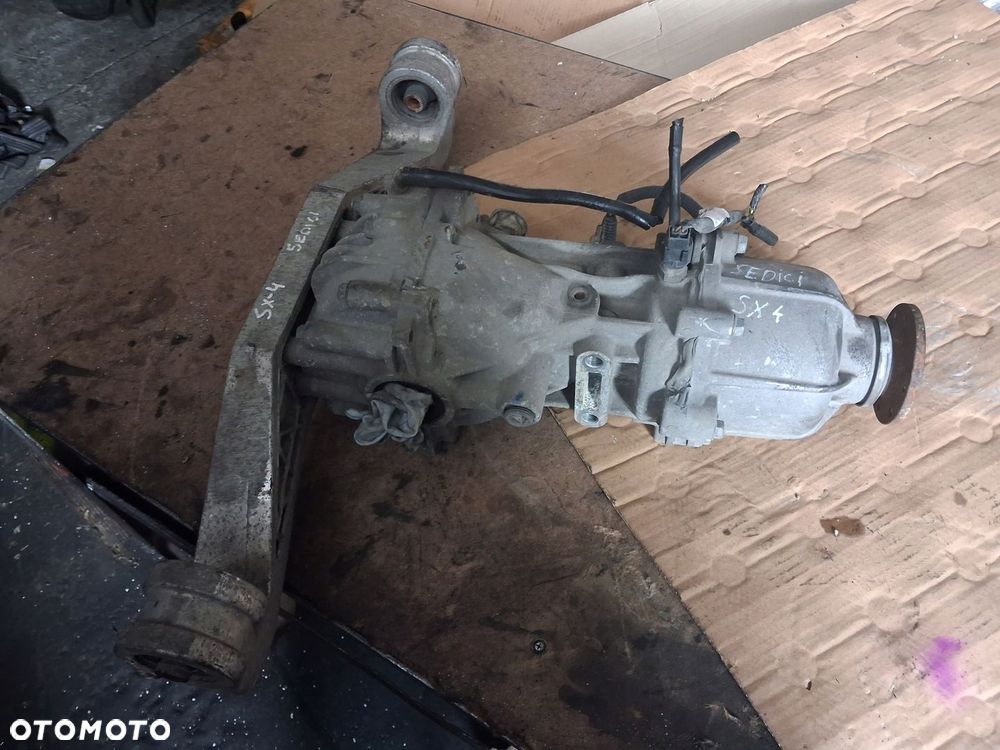 Dyferencjał most tylny Suzuki SX4 Fiat Sedici 2.0 DDIS - 1