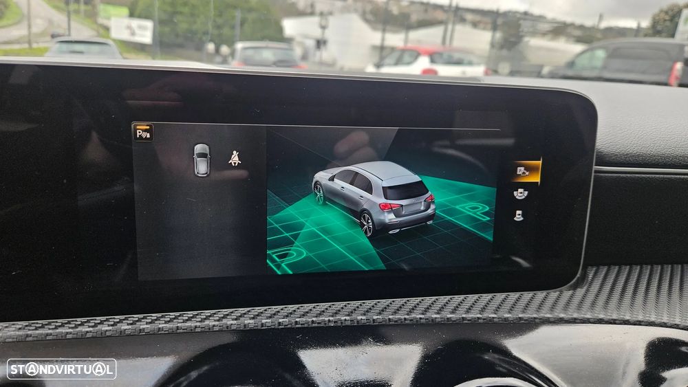 Mercedes-Benz A 180 d Progressive Aut. - 52