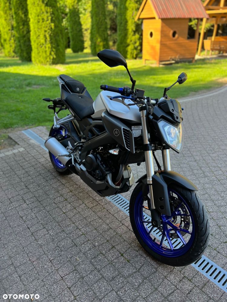 Yamaha MT - 7