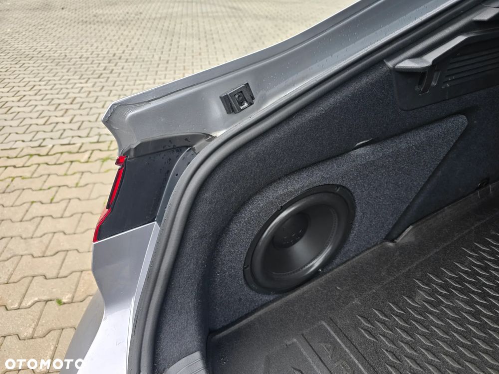 Volkswagen Arteon 2.0 TDI 4Motion R-Line DSG - 8